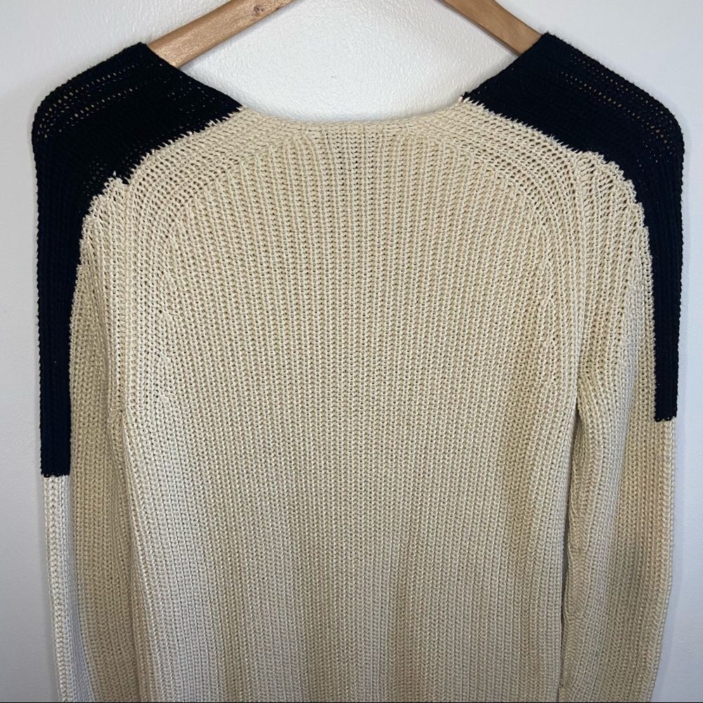 Ann Taylor color blocked sweater top - Picture 11 of 12